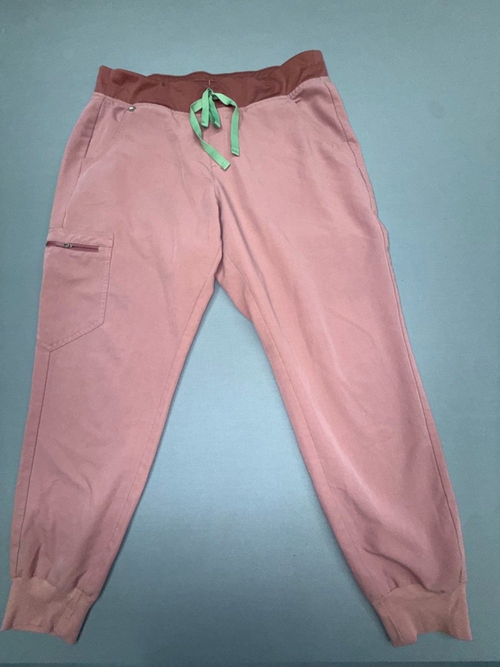 Figs Cozy rose Jogger Style Scrub Pants with Mint Drawstring